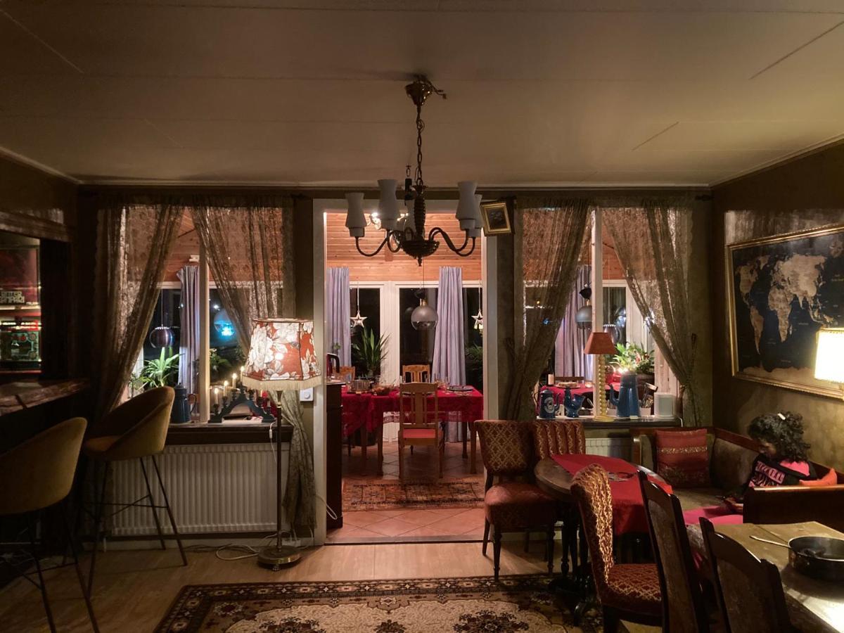 Madam Bla Hotel Nossebro Eksteriør billede