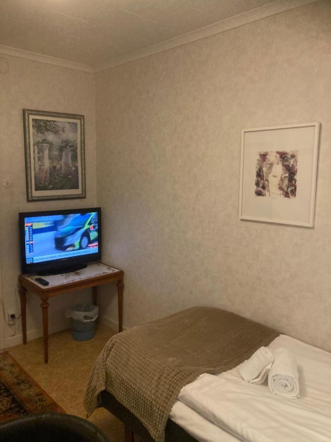Madam Bla Hotel Nossebro Eksteriør billede