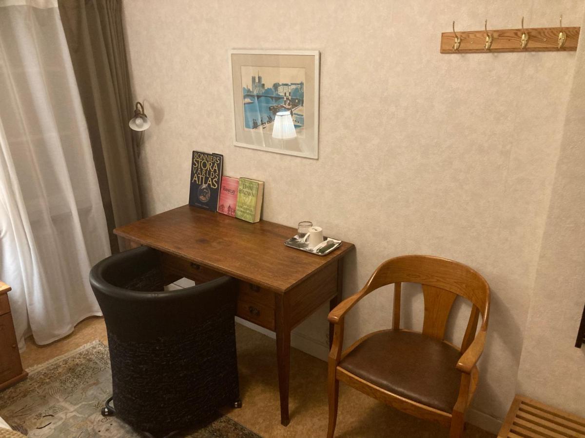 Madam Bla Hotel Nossebro Eksteriør billede