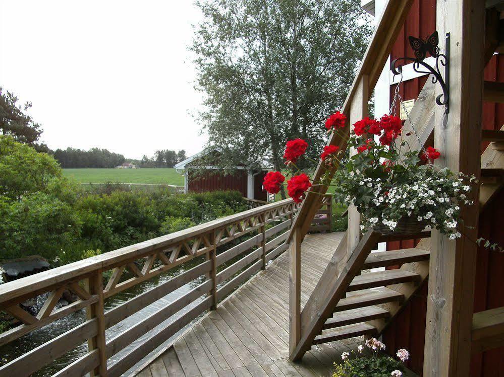 Madam Bla Hotel Nossebro Eksteriør billede